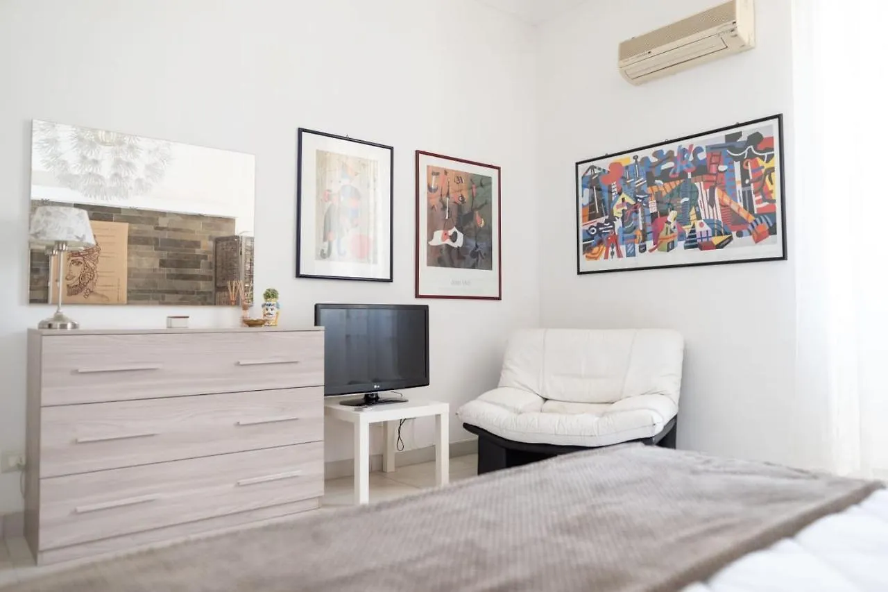 펜션 노토 Casa Andromaca 빌라